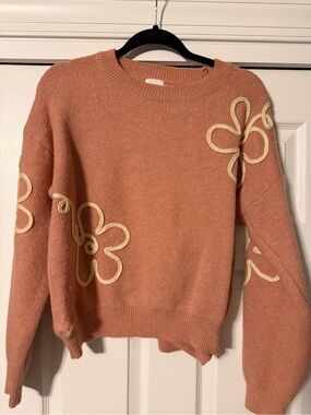 Crew Neck Peach Floral Appliqué Sweater